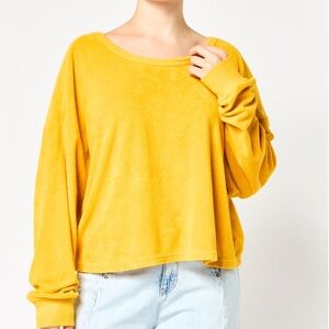NWT!! Aerie ruched back sweatshirt mustard Women's Top